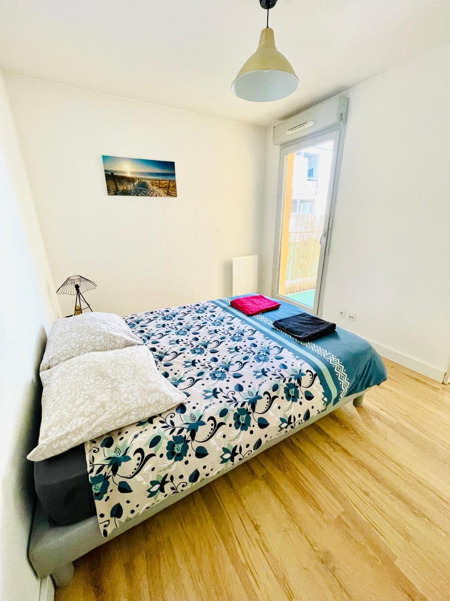 Appartement Avec Place De Parking Et Piscine Villefranche-sur-Saône Buitenkant foto